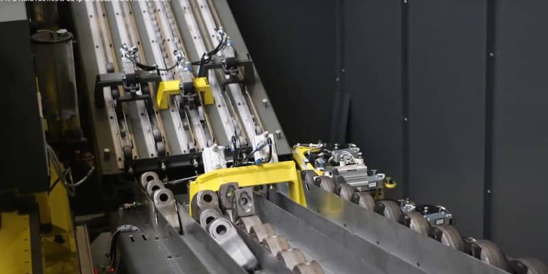 robotické svařování mulčovače, robotické svařování, robotické buňky