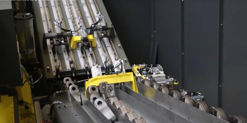 robotické svařování mulčovače, robotické svařování, robotické buňky