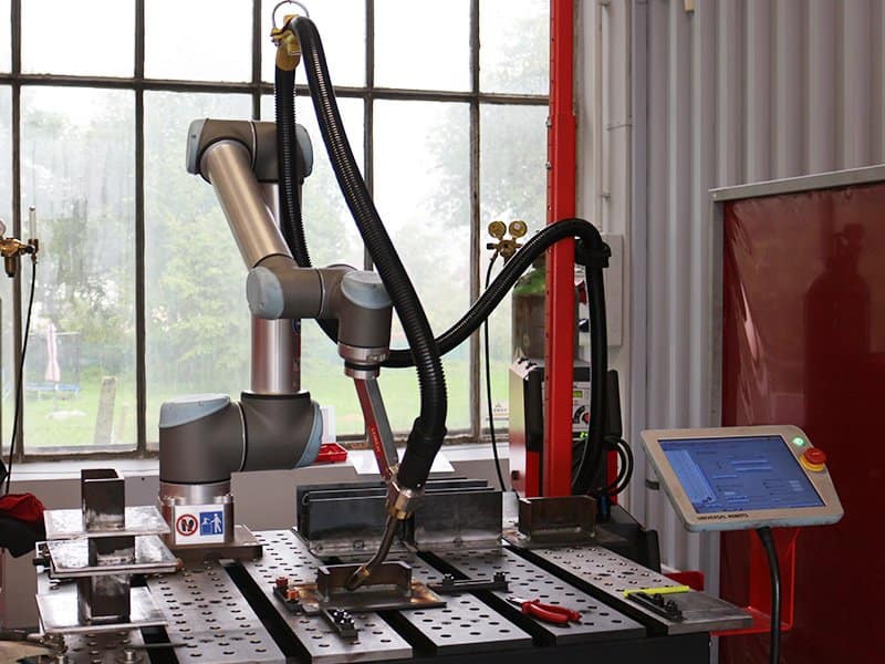 centrum robotizace a automatizace artweld